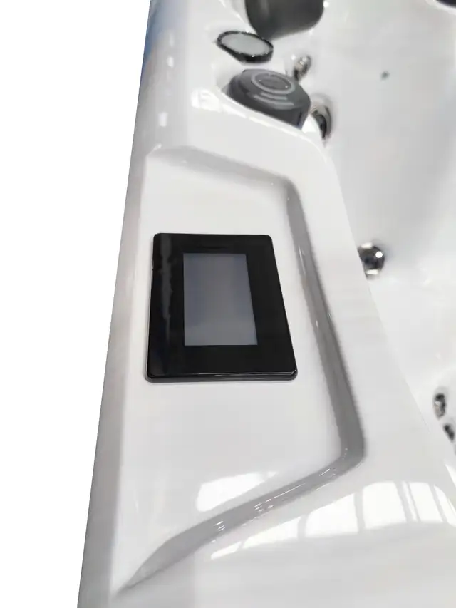 ORION HOT TUB FOR SALE - Photo 7