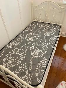 Twin head board - Photo 5