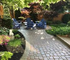HIRING NOW - EXPERIENCED LAWN CARE TEAM MEMBERS - HAMILTON AREA - Photo 3
