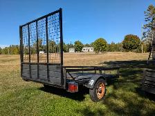 Trailer with drop down ramp - Photo 2