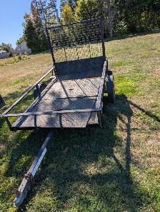 Trailer with drop down ramp - Photo 4