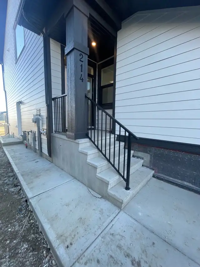railing installation - Photo 5