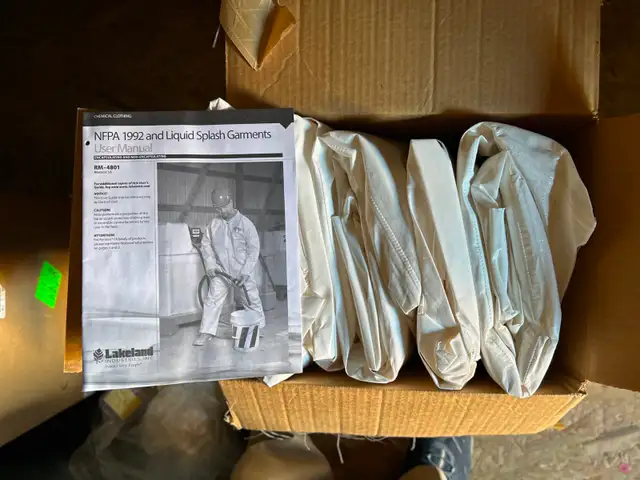 6 PAIR NFPA Standard Liquid IQUID AND SPLASH COVERALLS - Photo 4