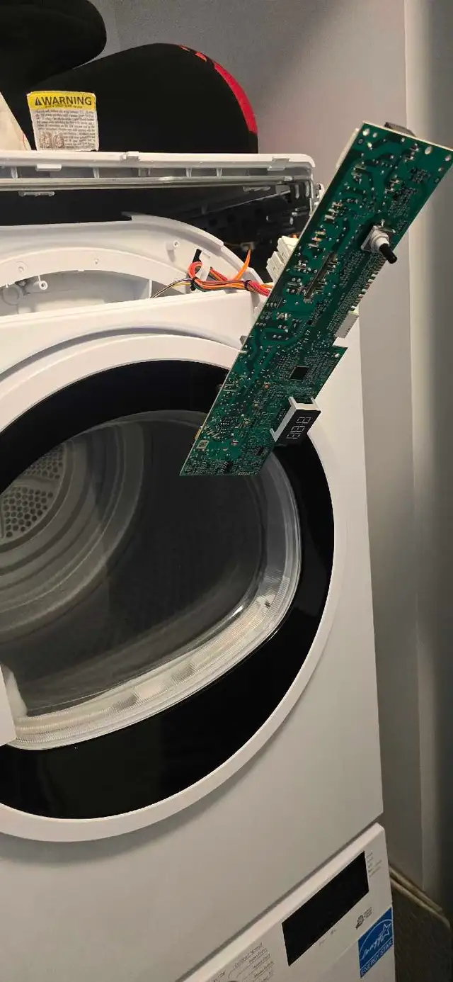 Bloomberg Washer And Dryer Repair services - Photo 4
