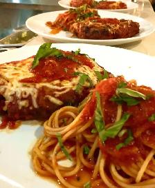 WAITER / WAITRESS WANTED |  RECHERCHE SERVEUR /  SERVEU - Photo 7