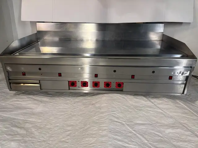 60" Chrome Topped Gas Griddle