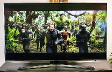 Téléviseur Samsung 55' LED UHD 4K Flat Smart TV MU7000 Series 7