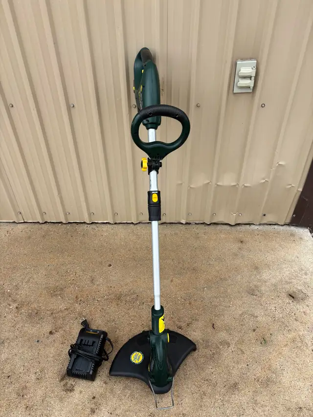 Lawn trimmer - Photo 2
