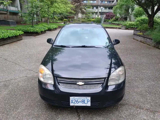 2009 Chevrolet Cobalt LT Low  171,000 Kms Cheap On Gas