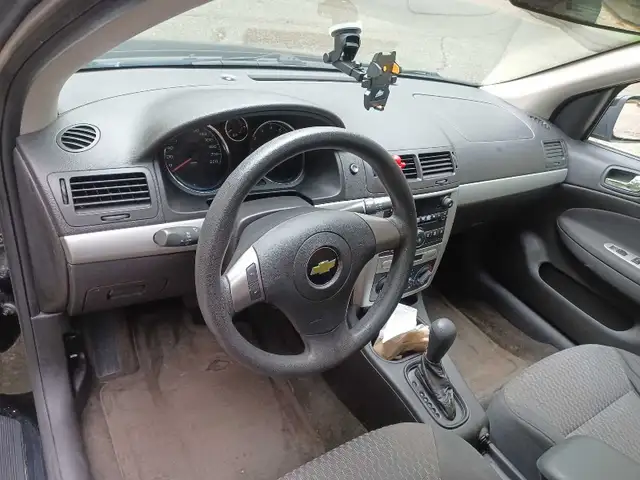 2009 Chevrolet Cobalt LT Low  171,000 Kms Cheap On Gas - Photo 9