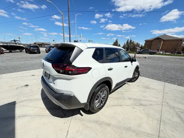 2023 NISSAN ROGUE S AWD  ONLY 29,000KMS  CERTIFIED   FINANCIN - Photo 5