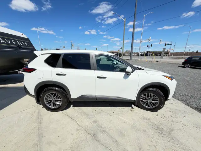 2023 NISSAN ROGUE S AWD  ONLY 29,000KMS  CERTIFIED   FINANCIN - Photo 6