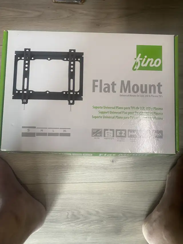 Fino AV FF22 Black 10' - 40' Super Flat Mount (
