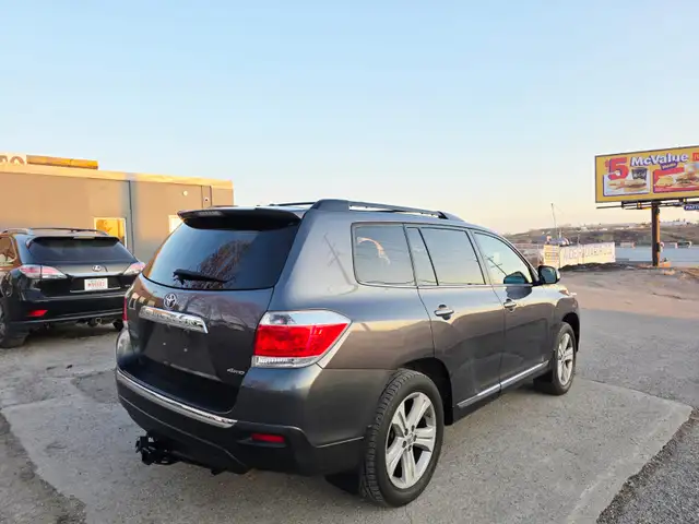2013 Toyota Highlander One Owner Backup Camera Leather Heated Se - Photo 4