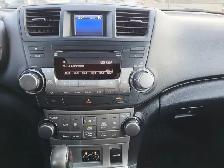 2013 Toyota Highlander One Owner Backup Camera Leather Heated Se - Photo 13