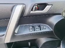 2013 Toyota Highlander One Owner Backup Camera Leather Heated Se - Photo 15