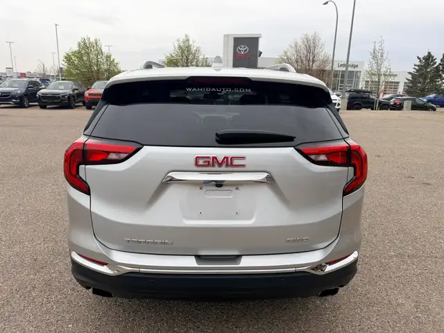 2020 GMC Terrain SLT 2.0L AWD - Photo 5