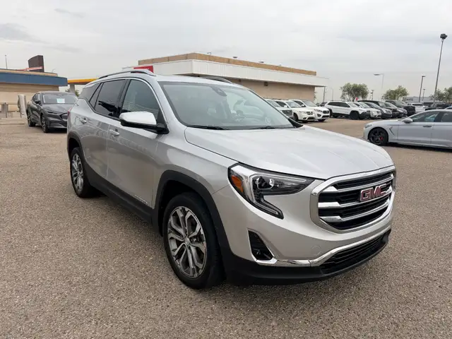 2020 GMC Terrain SLT 2.0L AWD - Photo 11