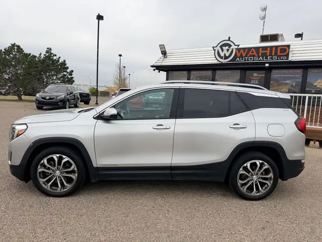2020 GMC Terrain SLT 2.0L AWD - Photo 13
