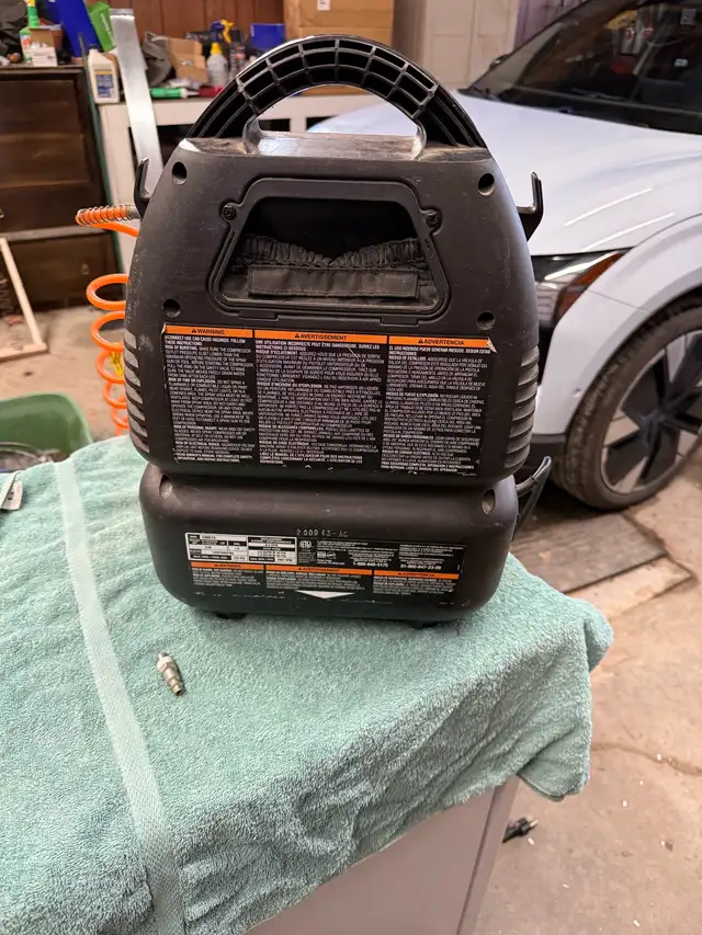 Porter Cable Air Compressor - Photo 2