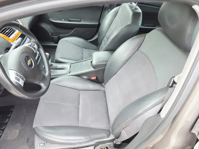 2011 Chevrolet Malibu LT Platinum Edition Clean Carfax Power Sea - Photo 7