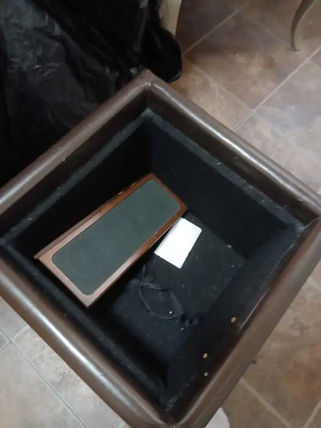 Storage Ottoman - Photo 4