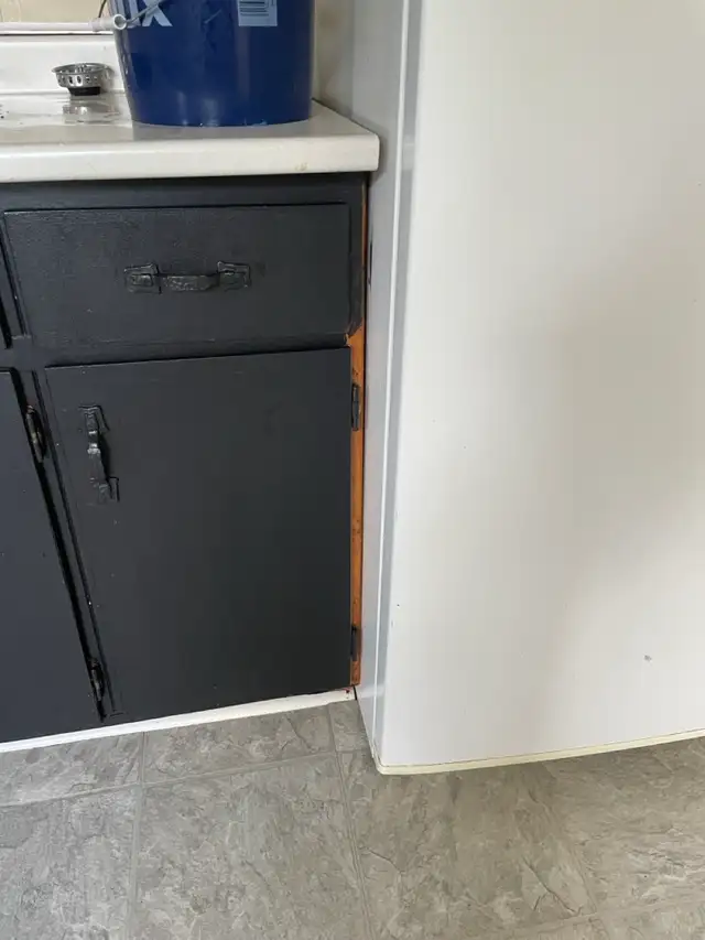 All Inclusive 1 Bedroom, Close to Downtown, June 1st - Photo 10