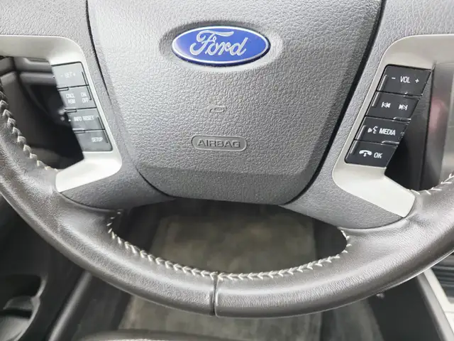 2010 Ford Fusion SEL Leather Power Seats No Accidental Claims - Photo 15
