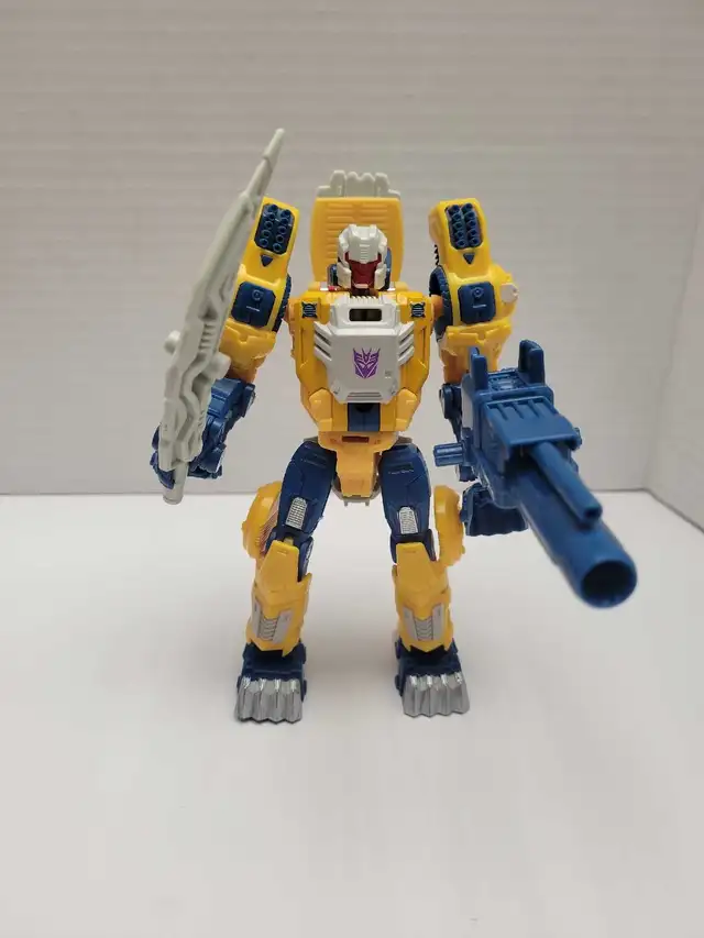 Transformers Wolfwire & Monxo Decepticons Complete