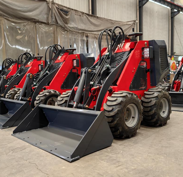 New CAEL Mini Skid Steer with Wheels certified & WarrantyCAEL - Photo 4