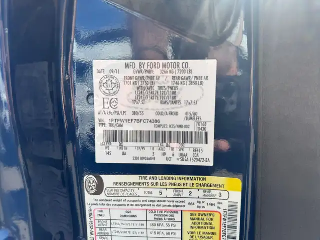 2011 FORD F-150 CREW XLT 5.0L 4X4 / ACCIDENT FREE - ONE OWNER - Photo 17