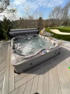 hot tub deep cleaning - Photo 7