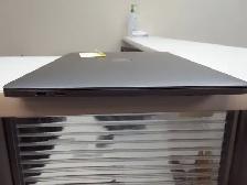 MacBook Pro 2016 (A1706) Intel Core i5 - Photo 3