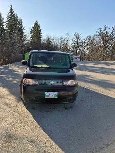Low Kms Fresh Safety 2009 Nissan Cube 6 speed Standard - Photo 2