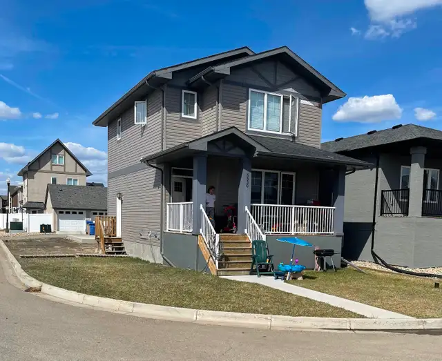 One Bedroom Legal Suite – Harbour Landing – June 1