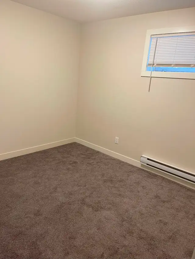 One Bedroom Legal Suite – Harbour Landing – June 1 - Photo 5