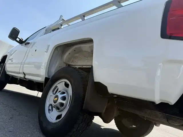 2016 Chevrolet Silverado 2500 Regular Cab- Long Box - Photo 11