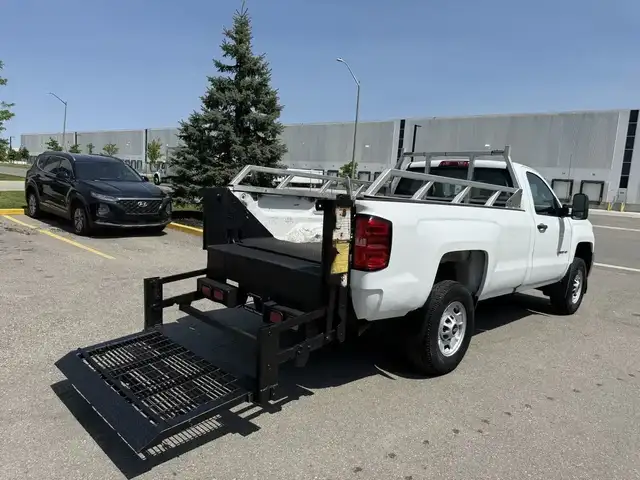 2016 Chevrolet Silverado 2500 Regular Cab- Long Box - Photo 12