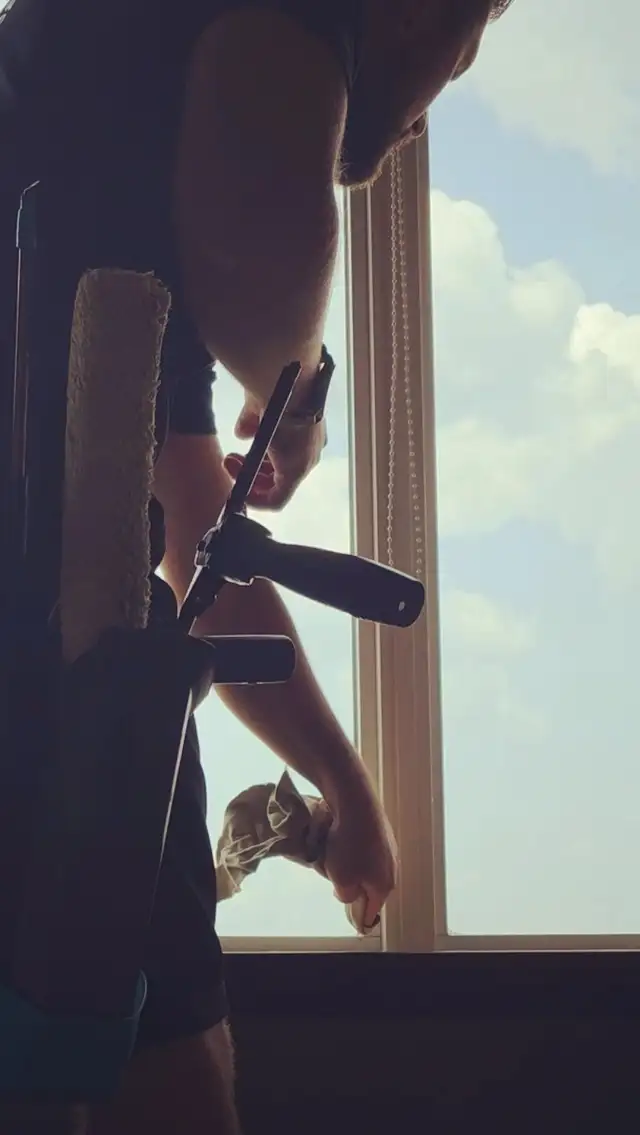 YourView Professional Window Cleaning Services - Photo 5