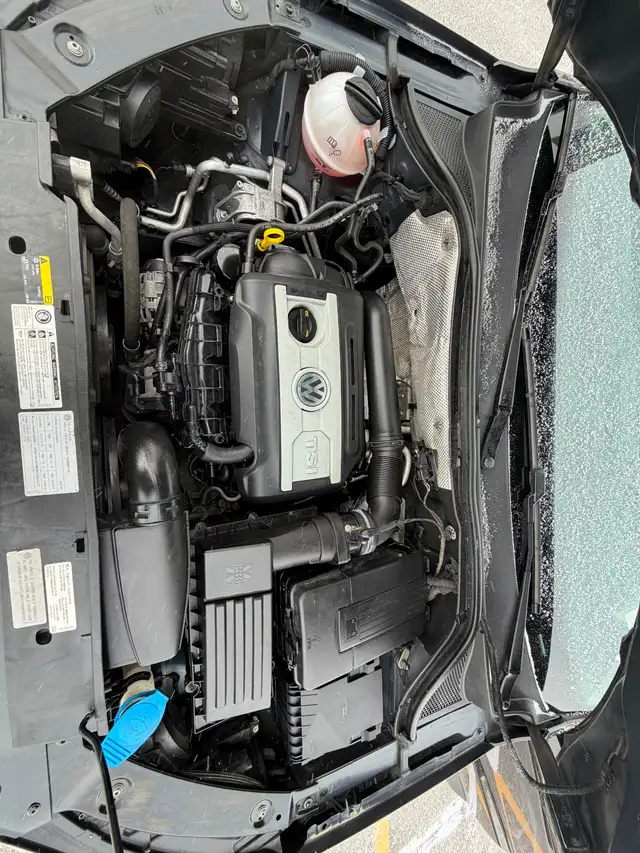 2014 Volkswagen Tiguan 4MOTION AWD • Turbo • Heated Seats - Photo 9
