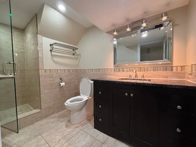 Westshore, Pickering - Spacious 1 Bedroom Apartment