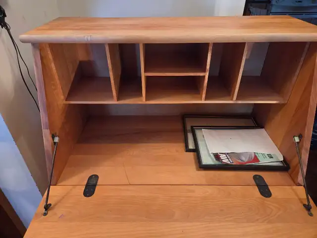 Secretary Desk - Photo 2