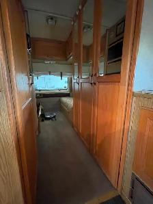 1988 Dodge Ram 250 Pleasure-Way Travel Van - Photo 6