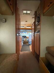 1988 Dodge Ram 250 Pleasure-Way Travel Van - Photo 8