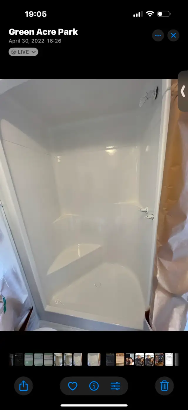 tub , tiles , sinks Reglazing - Photo 6