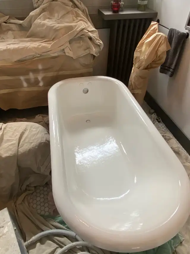tub , tiles , sinks Reglazing - Photo 8