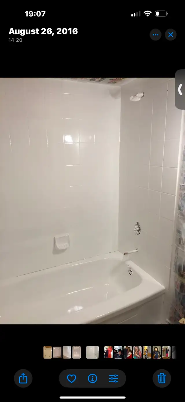 Bathtub & Tile Reglazing - Photo 7