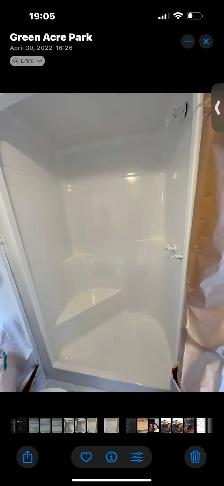 Bathtub & Tile Reglazing - Photo 9