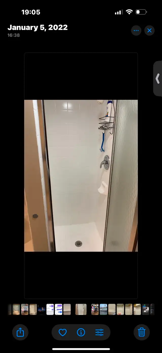 Bathtub & Tile Reglazing - Photo 10