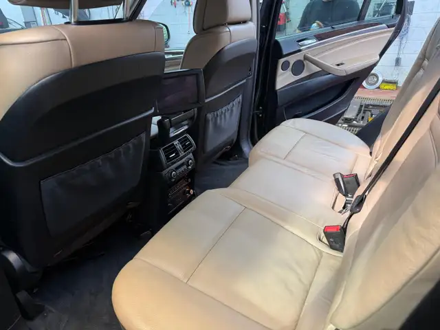For Sale : 2009 BMW X5 - Photo 2